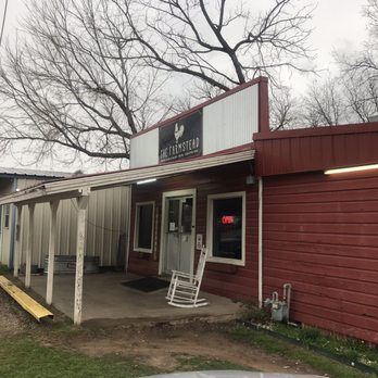 The Farmstead - American Near Me - Colbert, Oklahoma