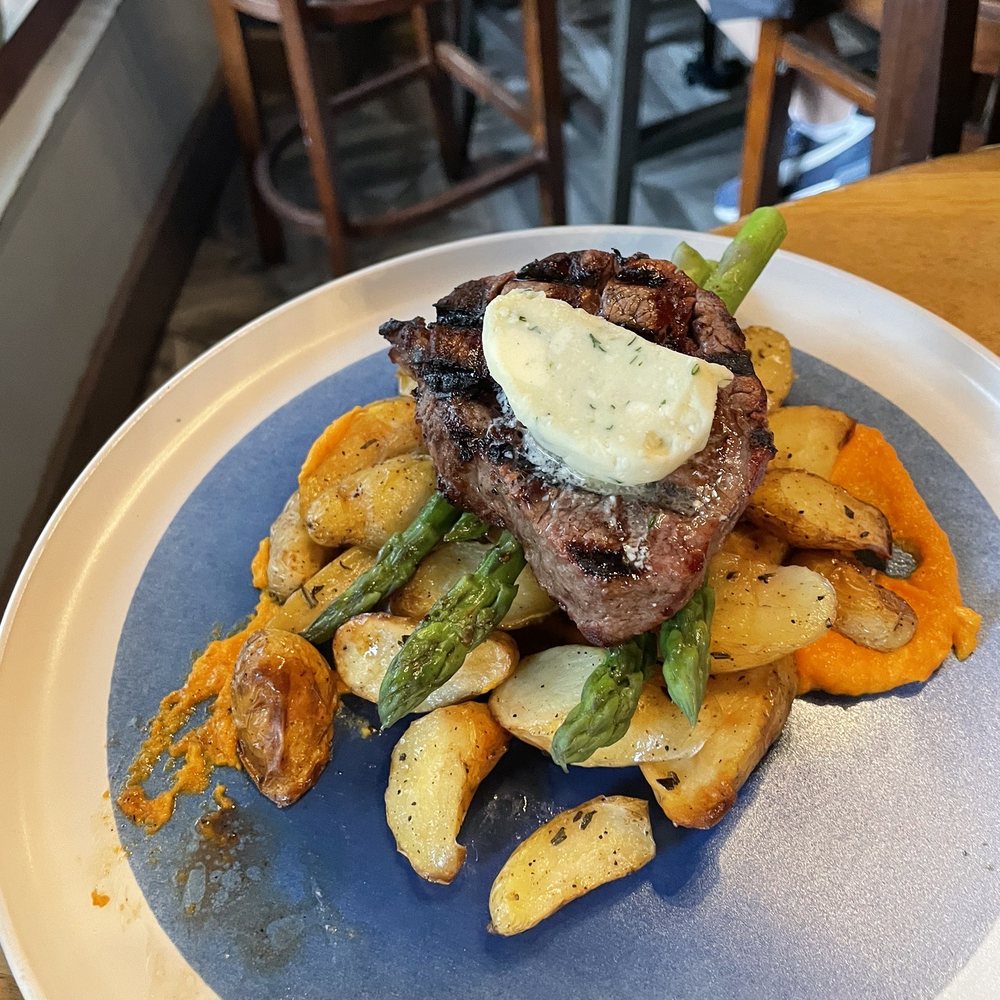 The Stubborn Mule - 6oz Filet - New American Near Me - Orlando, Florida The Stubborn Mule - 6oz Filet - New American Near Me - Orlando, Florida