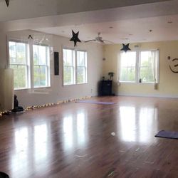 Newport Power Yoga