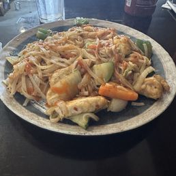 Chicken pad Thai with a lot of sriracha and spice added. Chicken pad Thai with a lot of sriracha and spice added.