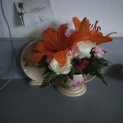 A New Creation Flowers & Gifts - My birthday flowers 04/19