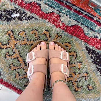 Valentine's Nail Spa - Regular pedicure - Nail Salons Near Me - Sarasota, Florida