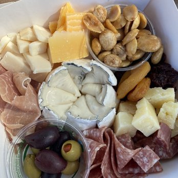 Napa Cellars - Wineries Near Me - Oakville, California