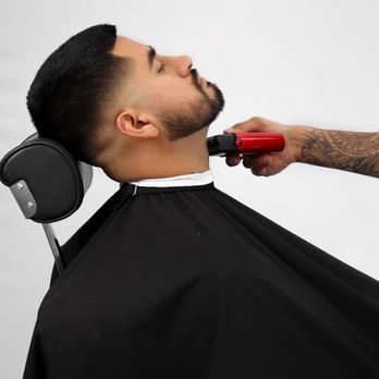 Headliners - Barbers Near Me - Chicago, Illinois Headliners - Barbers Near Me - Chicago, Illinois