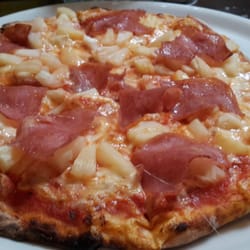 PIZZA-Restaurant Napoli Gaststätten - Pizza Hawaii