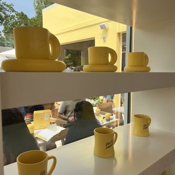 La La Land - Coffee & Tea Near Me - Austin, Texas La La Land - Coffee & Tea Near Me - Austin, Texas