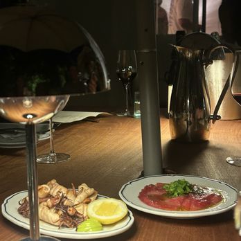 Alisa - tuna sashimi and squid - Greek Near Me - Venice, California Alisa - tuna sashimi and squid - Greek Near Me - Venice, California