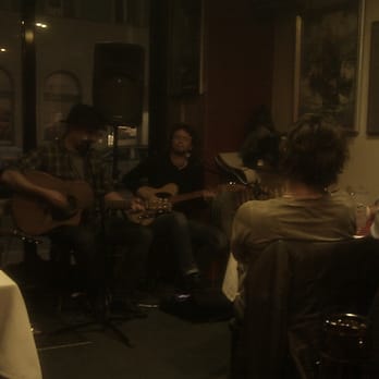 Billini - Live im Billini: Sparkledrive - Pizza Near Me - Vienna, 9