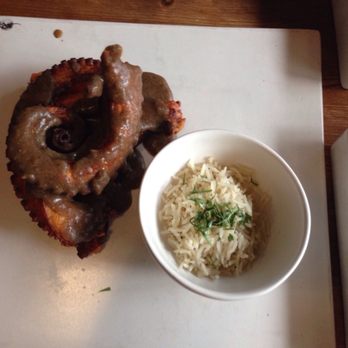 Nudo Negro - Golden crisp octopus with cardamom rice ($245 pesos) - Mexican Near Me - México, D.F., DIF Nudo Negro - Golden crisp octopus with cardamom rice ($245 pesos) - Mexican Near Me - México, D.F., DIF