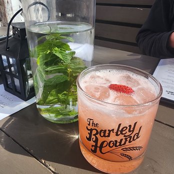 The Barley Hound - Two step. Soooo good - Bars Near Me - Prescott, Arizona The Barley Hound - Two step. Soooo good - Bars Near Me - Prescott, Arizona