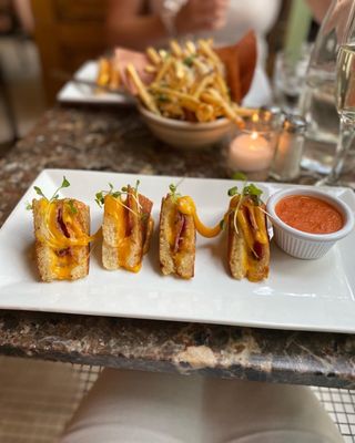 Juliette Restaurant by null