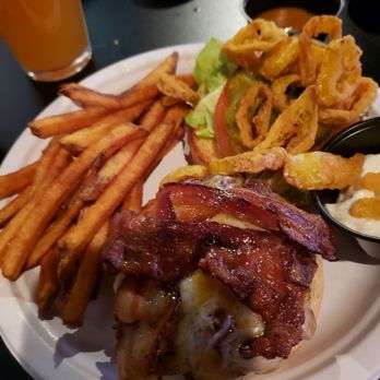 Peppers Pub - Sports Bars Near Me - Salem, New Hampshire Peppers Pub - Sports Bars Near Me - Salem, New Hampshire