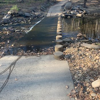 Dora Kelley Nature Park - The second footbridge - Parks Near Me - Alexandria, Virginia