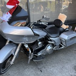 90 West Lounge - Bike