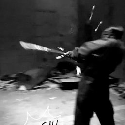 Smashing tile
