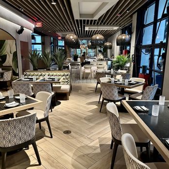 PLANTA West Palm Beach - Inside - Sushi Bars Near Me - West Palm Beach, Florida PLANTA West Palm Beach - Inside - Sushi Bars Near Me - West Palm Beach, Florida