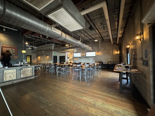 Coppertail Brewing Co. by null