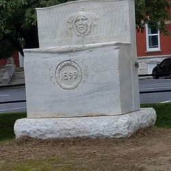 Kilbon Memorial Fountain - Designed as a drinking trough for horses 120 years ago.