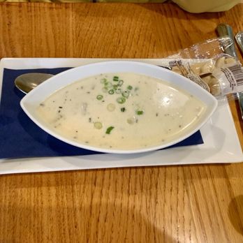 Hank’s Oyster Bar, Dupont Circle - New England Clam Chowder - Seafood Near Me - Washington, DC, District of Columbia Hank’s Oyster Bar, Dupont Circle - New England Clam Chowder - Seafood Near Me - Washington, DC, District of Columbia