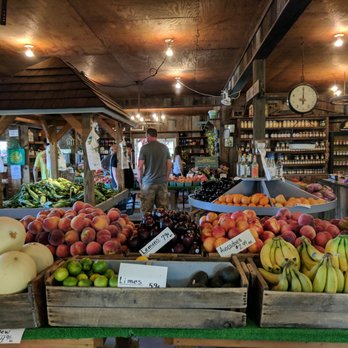 Wallkill View Farm Market - Fruits and veggies - Fruits & Veggies Near Me - New Paltz, New York