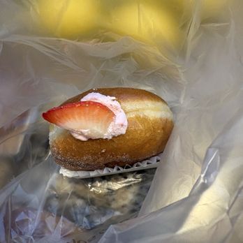 Tous Les Jours - Cloud donut with strawberry cream. - Desserts Near Me - Woodbridge, Virginia Tous Les Jours - Cloud donut with strawberry cream. - Desserts Near Me - Woodbridge, Virginia