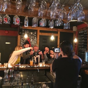 Q-de-Sac - Gastropubs Near Me - Quebec City, Quebec Q-de-Sac - Gastropubs Near Me - Quebec City, Quebec