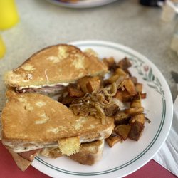 East Ocean Cafe - Monte Cristo w/ Home fries