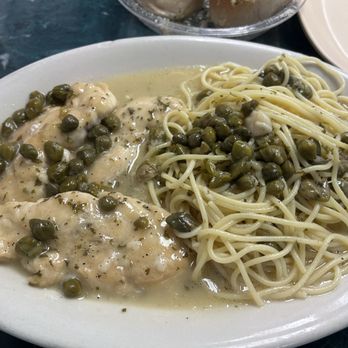 Mamma Mia Pizzeria - Chicken Piccata - Pizza Near Me - Miami, Florida