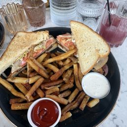Beverly Hills Club sandwich Beverly Hills Club sandwich