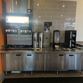 A&W Restaurant - Fountain area - Hot Dogs Near Me - Lexington, Kentucky A&W Restaurant - Fountain area - Hot Dogs Near Me - Lexington, Kentucky