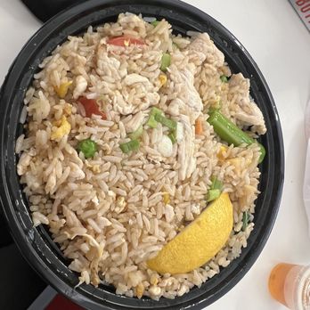 Heng Thai - Regular chicken fried rice - Thai Near Me - Long Island City, New York Heng Thai - Regular chicken fried rice - Thai Near Me - Long Island City, New York