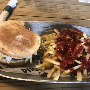 Vaca Brava - Burgers and fries for a quick lunch. - Puerto Rican Near Me - San Juan, Puerto Rico