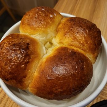 MĀZE - Warm bread! - New American Near Me - Honolulu, Hawaii