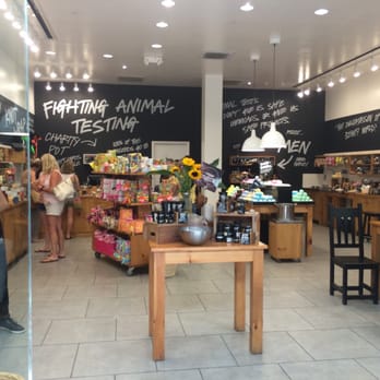 LUSH - Cosmetics & Beauty Supply Near Me - Thousand Oaks, California