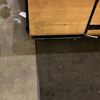 MOD Pizza - Dirty floors - Fast Food Near Me - Houston, Texas MOD Pizza - Dirty floors - Fast Food Near Me - Houston, Texas