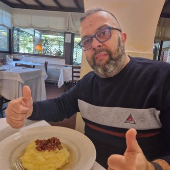 Trattoria La Provvidenza - Salama da sugo con purè di patate - Italian Near Me - Ferrara, FE Trattoria La Provvidenza - Salama da sugo con purè di patate - Italian Near Me - Ferrara, FE