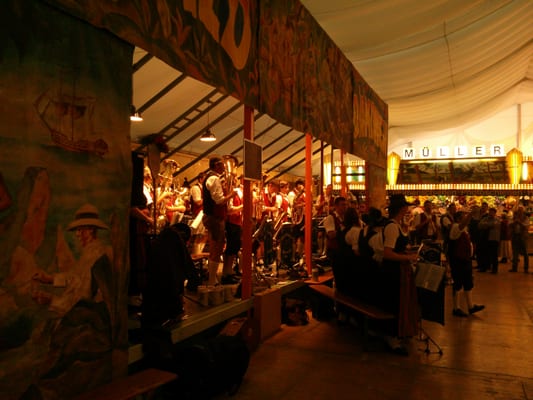 Oide Wiesn by null