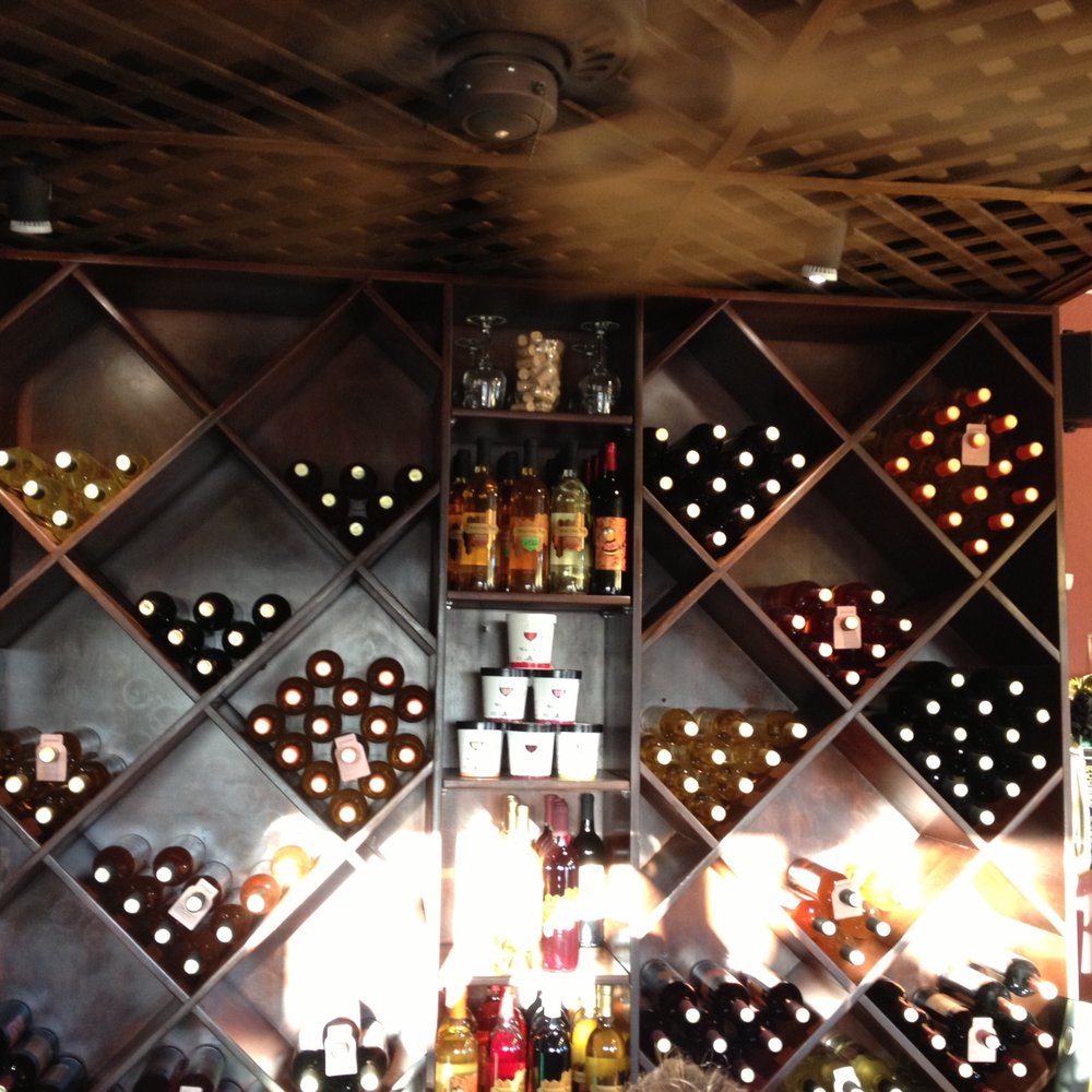 Dancing Bee Winery - Wine selection - Wineries Near Me - Rogers, Texas