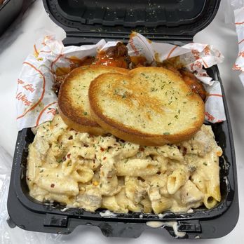 Orange Lee’s PoBoys & Wings - Chicken Wings Near Me - Lancaster, Texas