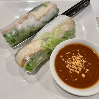 Pho Phu Linh - 006. Vegetable Spring Roll - Vietnamese Near Me - Skokie, Illinois