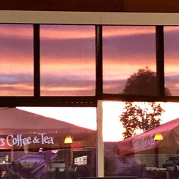 Another beautiful sunrise at Peet's Coffee!! A great place to meet friends and drink excellent Coffee !! Another beautiful sunrise at Peet's Coffee!! A great place to meet friends and drink excellent Coffee !!