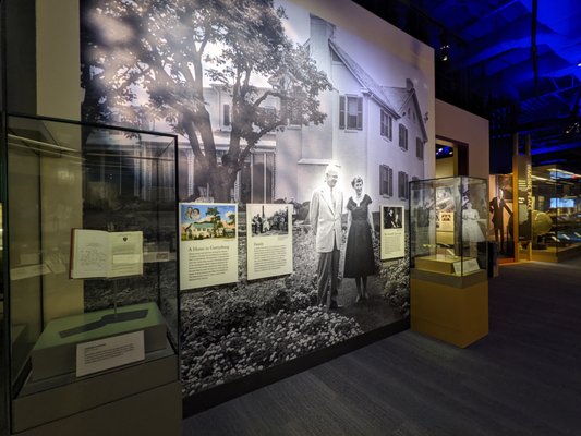 Dwight D. Eisenhower Presidential Library & Museum by null