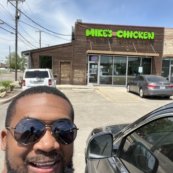 Mike's Chicken - Outside - Chicken Shop Near Me - Dallas, Texas Mike's Chicken - Outside - Chicken Shop Near Me - Dallas, Texas
