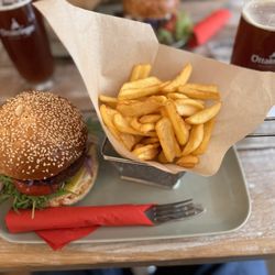 Veggiezz - Cheese burger