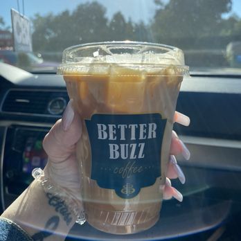 Better Buzz Coffee Bonita - Caramel Vanilla Iced Latte with Oatmilk - Coffee & Tea Near Me - Bonita, California