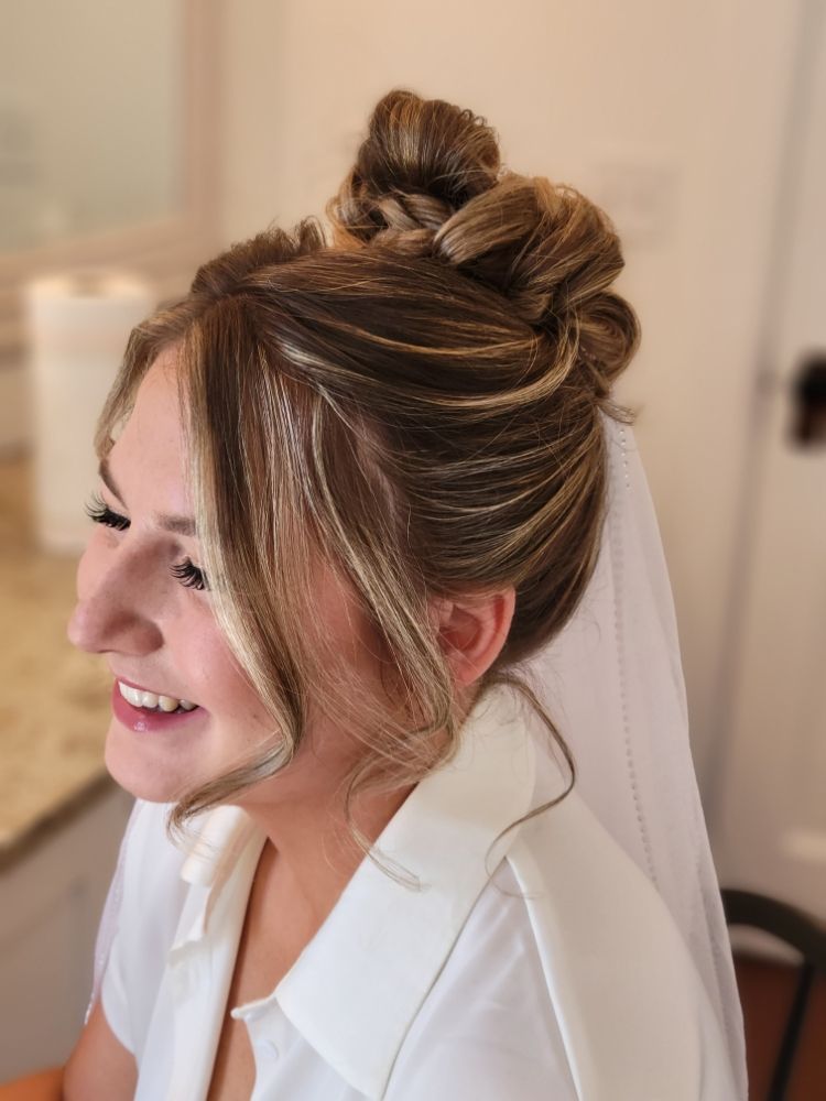 AMP Hair Logo