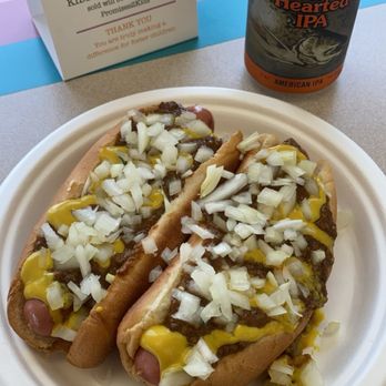 Angry Pete's Pizza - Can't beat Michigan craft beer with Detroit style coneys. Can't even get this at Lafayette coney - Pizza Near Me - San Diego, California Angry Pete's Pizza - Can't beat Michigan craft beer with Detroit style coneys. Can't even get this at Lafayette coney - Pizza Near Me - San Diego, California
