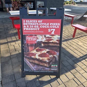 Jet's Pizza - Daily special - Pizza Near Me - Peoria, Arizona