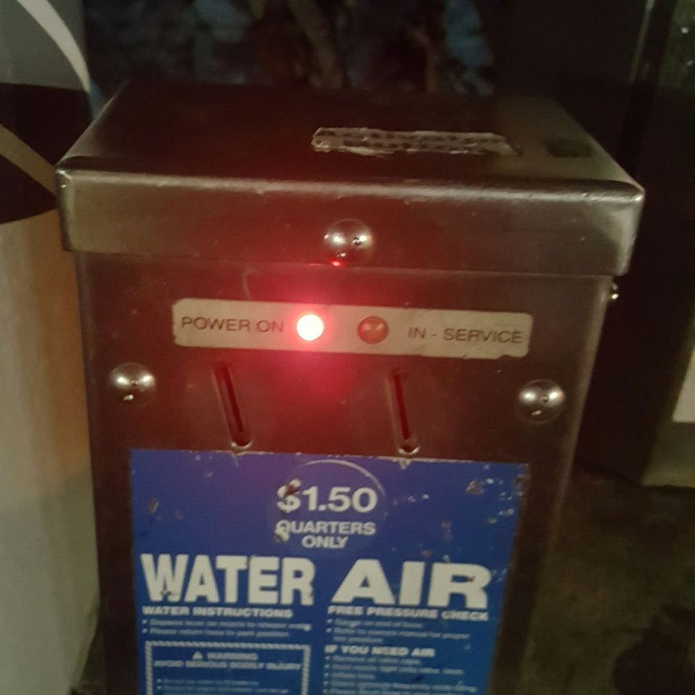 Chevron - Working air pump - Gas Stations Near Me - Escondido, California