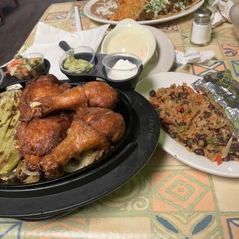 Huaraches Moroleon - Pollo el jefito - Mexican Near Me - Urbana, Illinois Huaraches Moroleon - Pollo el jefito - Mexican Near Me - Urbana, Illinois
